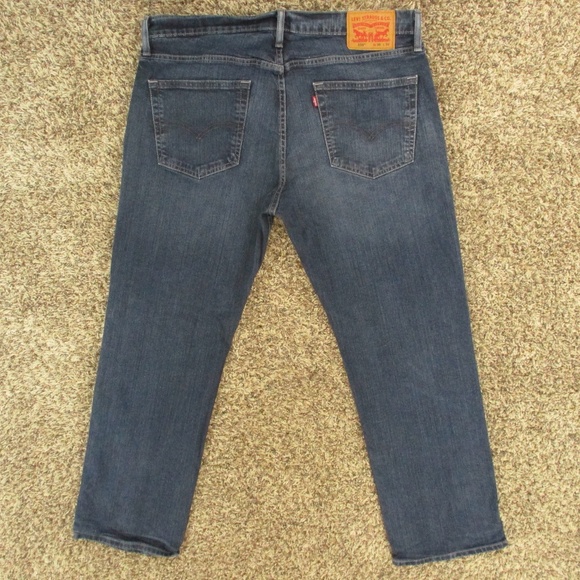 Levi's Jeans men's 39x32 Dark Wash 559 Relaxed Fit Straight Leg Denim - Picture 2 of 8